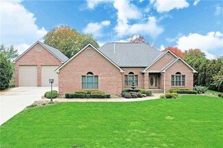 4640 Sampson Dr, Youngstown, OH 44505