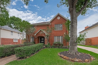 211 Aberdeen St, Stafford, TX 77477
