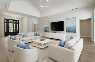 375 Bow Line Dr, Naples, FL 34103