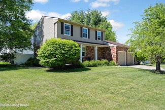 8512 Silver Fox Rd, Louisville, KY 40291