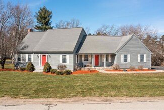 15 William Cir, Stratham, NH 03885