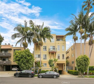 11824 Darlington Ave Unit 102, Los Angeles, CA 90049