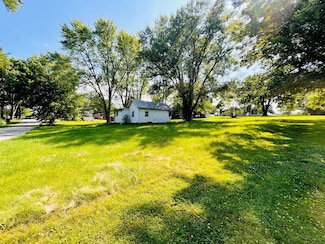 315 N Pine St, Brookfield, MO 64628