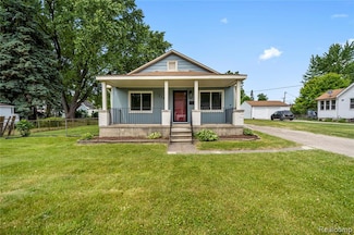 25801 Eureka Dr, Warren, MI 48091