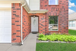 17947 Branch Creek Dr, Cypress, TX 77433