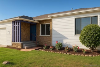 1904 39th St, San Diego, CA 92105