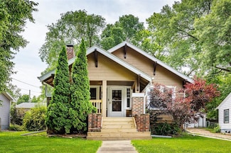 1108 Creston Ave, Des Moines, IA 50315