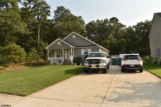 26 Garfield Ave, Galloway, NJ 08205