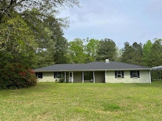 1403 Philadelphia Rd, Deville, LA 71328
