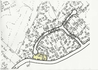 17 Emerald Dr, Hamburg, NJ 07419