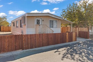3300 15th St W Unit Spc 91, Rosamond, CA 93560