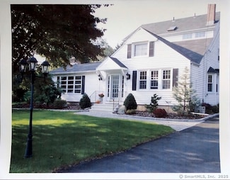 156 Russell Ave, Orange, CT 06477