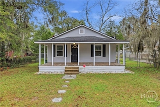 3214 Hazel St, Savannah, GA 31404