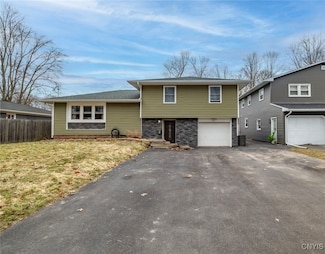 203 Catherine St, North Syracuse, NY 13212