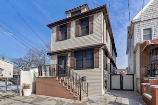 1444 Gillespie Ave, Bronx, NY 10461