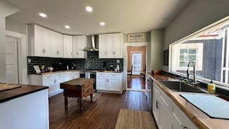 214 W University Ave, Georgetown, TX 78626