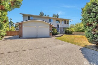 7906 211th Place SW, Edmonds, WA 98026