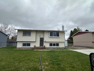 2108 10th St, Cody, WY 82414