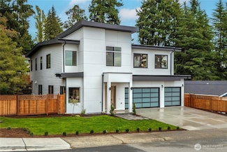 2 151st Place SE, Bellevue, WA 98007