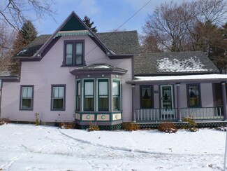 379 North St, Brandon, VT 05733
