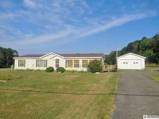 9322 Fredonia Stockton Rd, Fredonia, NY 14063