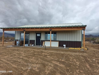 14176 S Nash Dr, Yucca, AZ 86438