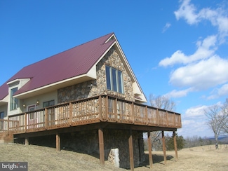 308 Hc30 Box 180d, Maysville, WV 26833