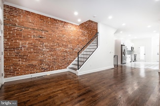 1925 N 32nd St, Philadelphia, PA 19121