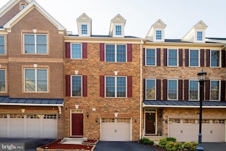 42624 Lisburn Chase Terrace, Chantilly, VA 20152