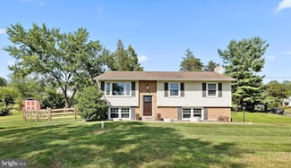 295 Maugers Mill Rd, Pottstown, PA 19464