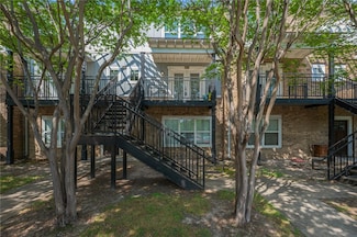 1725 Harvey Mitchell Pkwy S, College Station, TX 77840