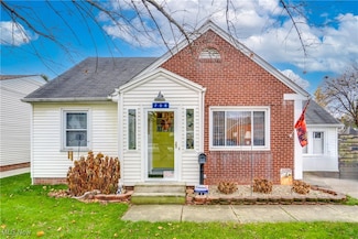 708 29th St NE, Canton, OH 44714