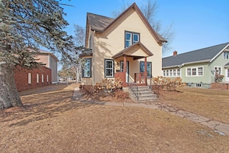 615 S Franklin St, Shawano, WI 54166