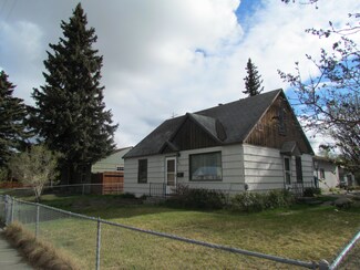 1427 Airport Heights Dr, Anchorage, AK 99508