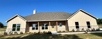 684 Cr 1560, Chico, TX 76431