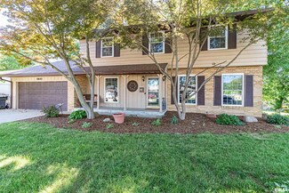 1821 Valle Vista Blvd, Pekin, IL 61554