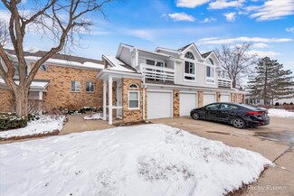 1277 Ranchview Ct, Buffalo Grove, IL 60089