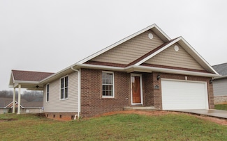 241 Sweetgrass Ln, Jonesborough, TN 37659