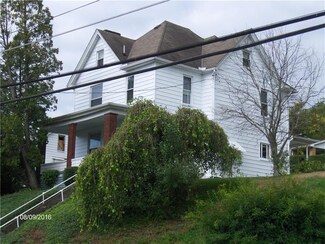 1516 Main St, Burgettstown, PA 15021