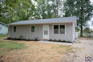 502 E 10th St, Lyndon, KS 66451