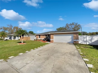 2936 Woodcrest Ln, Lakeland, FL 33805