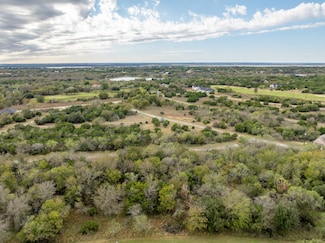 39181 Misty Valley Cir, Whitney, TX 76692