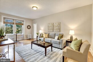 2456 20th St NW Unit 105, Washington, DC 20009