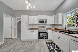 301 S Pine St, Friend, NE 68359