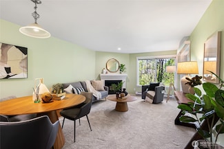 11307 NE 128th St Unit G204, Kirkland, WA 98034