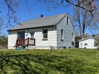 2008 Eisner Ave, Sheboygan, WI 53083