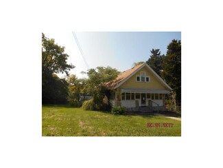 3609 E 60th St, Kansas City, MO 64130