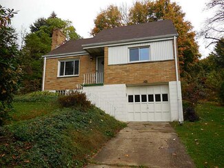 249 Forest Grove Rd, Coraopolis, PA 15108