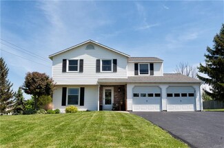 817 Leta St, Chittenango, NY 13037
