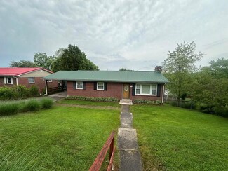 132 Laurel St, Bluefield, WV 24701